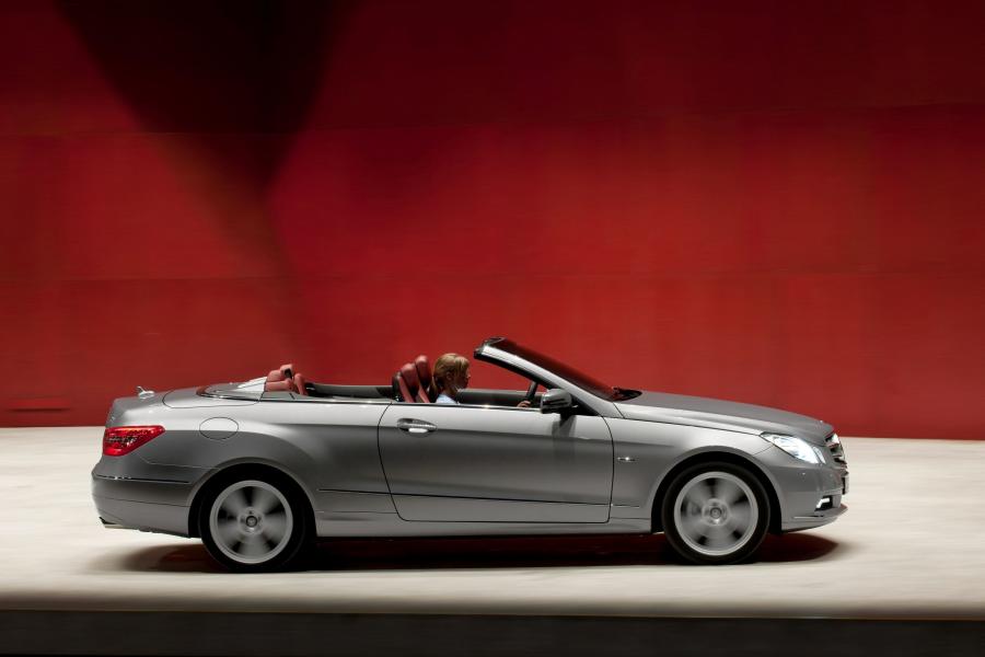  Mercedes-Benz E-Class Cabriolet 2010 года  (фото 18 из 143)